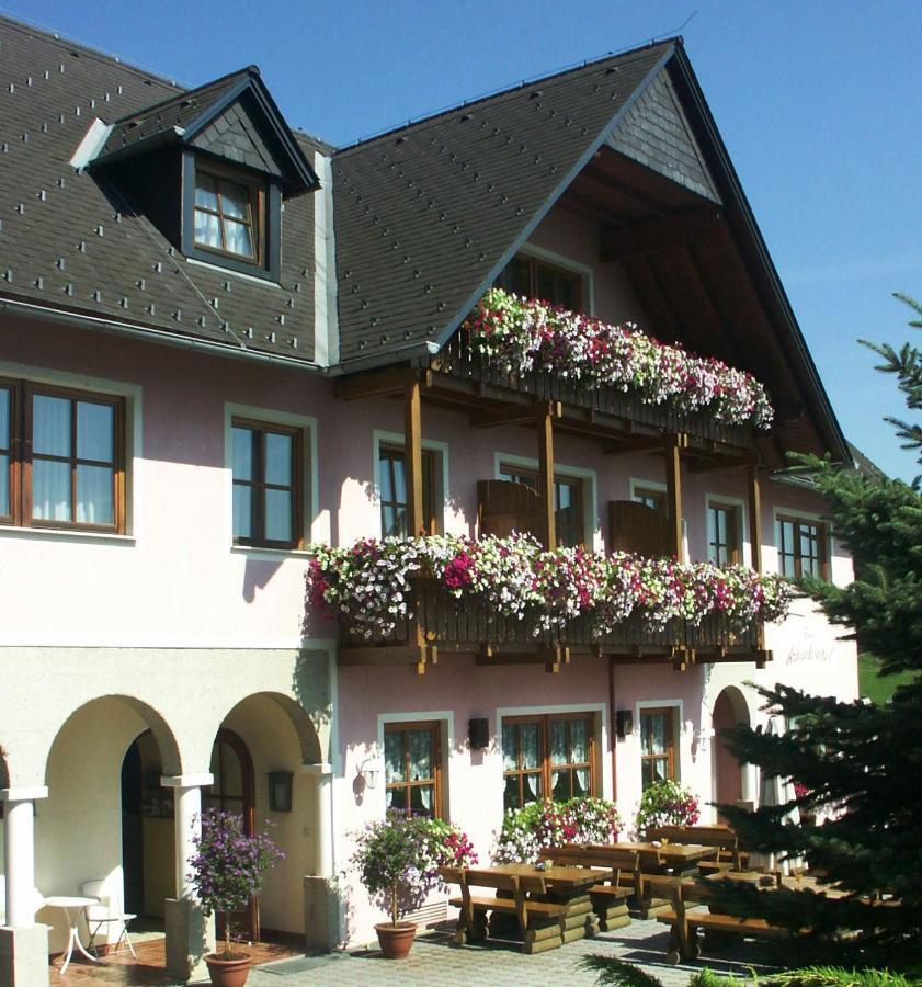 Hotel Arkadenhof Fürstenfeld エクステリア 写真