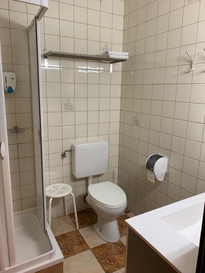 Hotel Arkadenhof Fürstenfeld エクステリア 写真