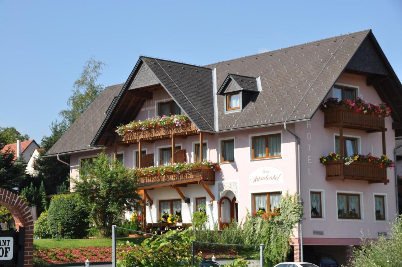 Hotel Arkadenhof Fürstenfeld エクステリア 写真